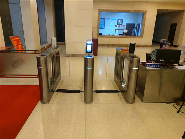 某陆军工程大学项目案例